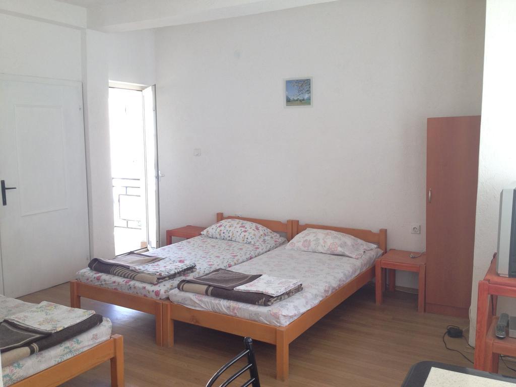 Guest House Lokoski Пештани Номер фото